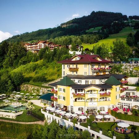 Hotel Alpenschloessl Sankt Johann im Pongau Bagian luar foto