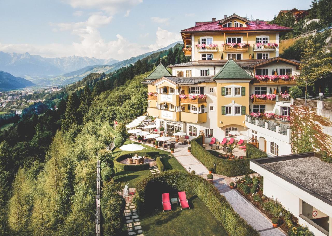 Hotel Alpenschloessl Sankt Johann im Pongau Bagian luar foto